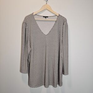 Adrianna‎ Papell Pale Pink Black Stretchy Geometric Print Career Blouse Size 2X